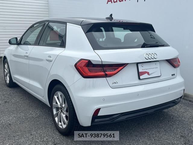 Audi A1 2021-11 8373518-19