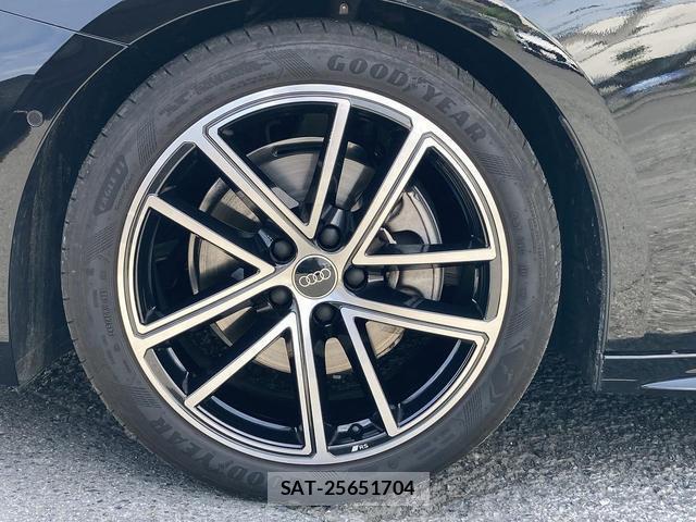 Audi A5 2025-12 8373517-12