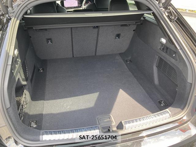 Audi A5 2025-12 8373517-15