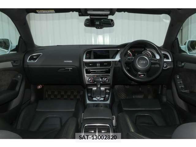 Audi A5 2015-09 8373812-6
