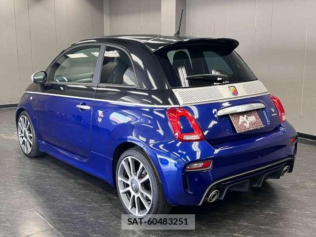 Abarth 595 2018-05 8374352-16