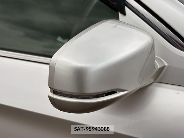 Honda ACCORD HYBRID 2013-06 8372639-15