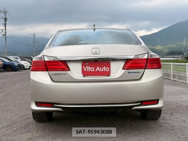 Honda ACCORD HYBRID 2013-06 8372639-3