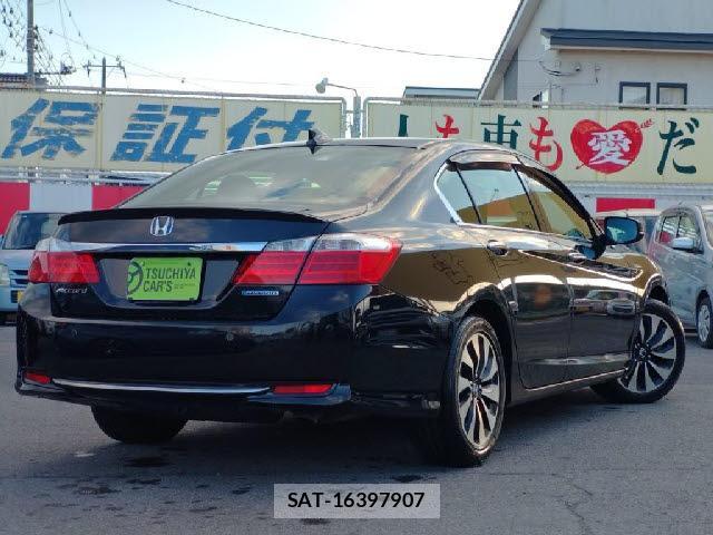 Honda ACCORD 2013-09 8374058-1
