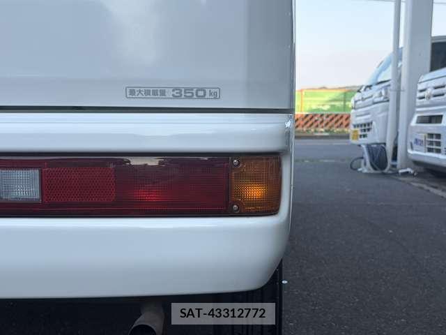 Honda ACTY VAN 2018-06 8373435-19