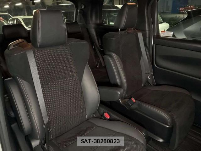 Toyota ALPHARD HYBRID 2021-03 8373070-5