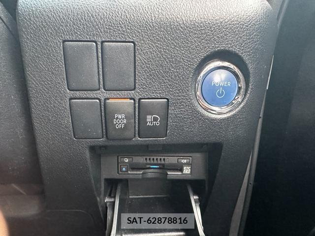 Toyota ALPHARD HYBRID 2020-06 8373986-9