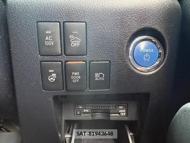Toyota ALPHARD HYBRID 2017-11 8373990-15