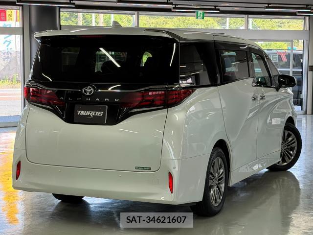 Toyota ALPHARD 2024 8372704-13