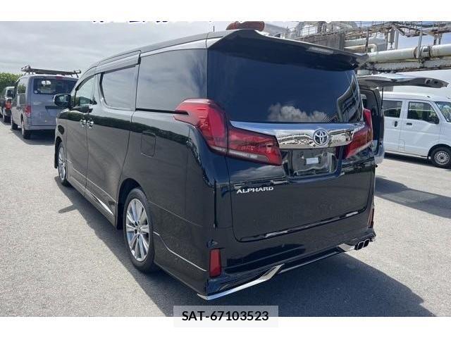 Toyota ALPHARD 2021-12 8372807-1