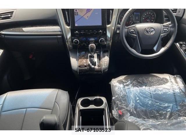 Toyota ALPHARD 2021-12 8372807-2