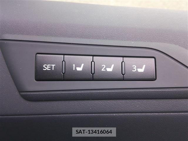 Toyota ALPHARD 2021-10 8372932-15