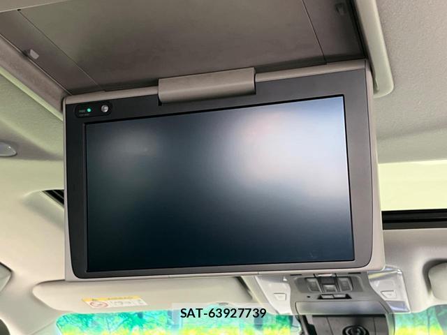 Toyota ALPHARD 2021-07 8372978-3