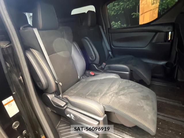 Toyota ALPHARD 2021-03 8373121-8