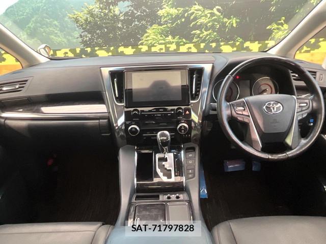 Toyota ALPHARD 2021-09 8373122-1