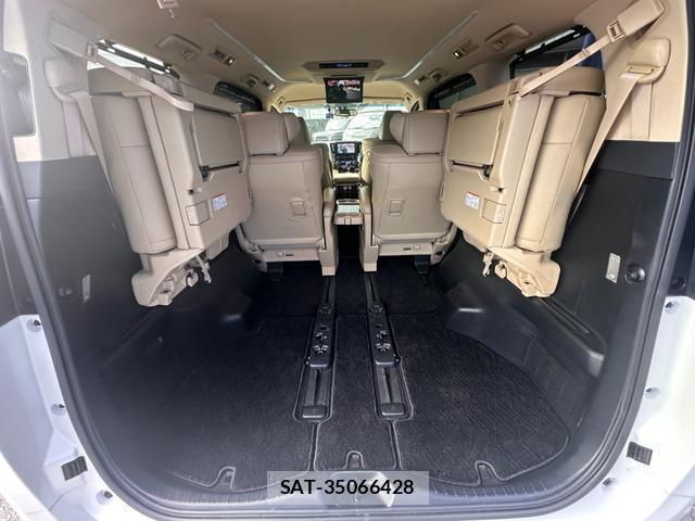 Toyota ALPHARD 2016-07 8373274-15
