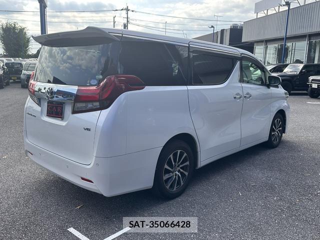 Toyota ALPHARD 2016-07 8373274-3