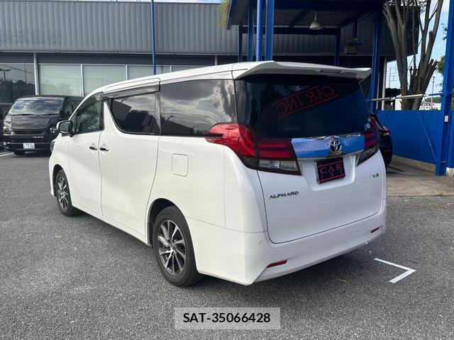 Toyota ALPHARD 2016-07 8373274-4