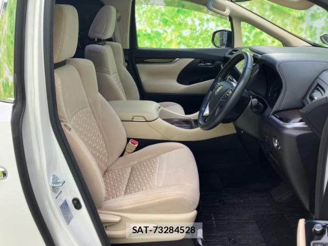 Toyota ALPHARD 2017-11 8373419-3
