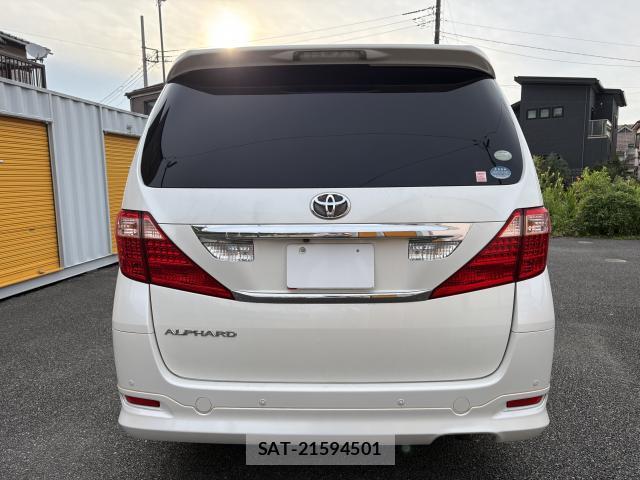 Toyota ALPHARD 2011-04 8373478-1