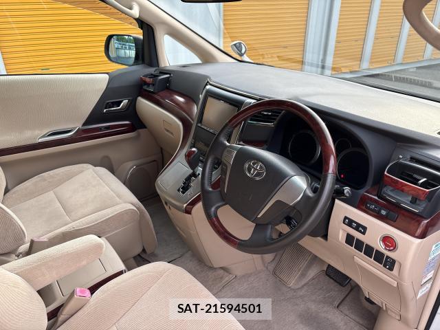 Toyota ALPHARD 2011-04 8373478-15