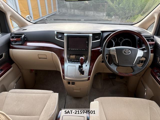Toyota ALPHARD 2011-04 8373478-2