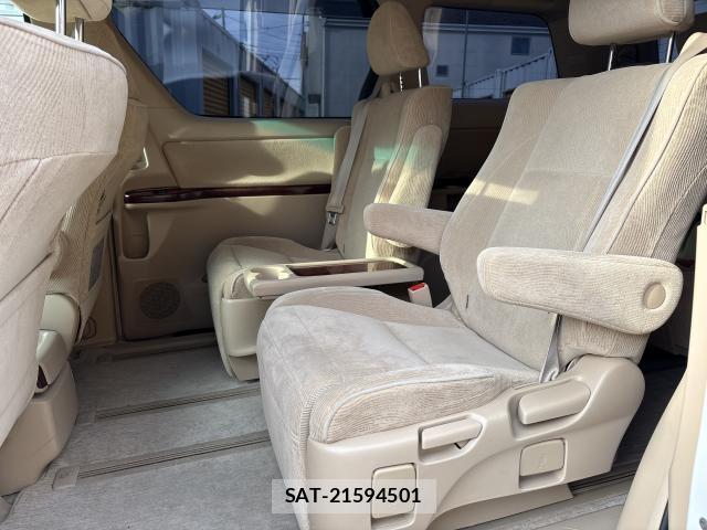 Toyota ALPHARD 2011-04 8373478-6