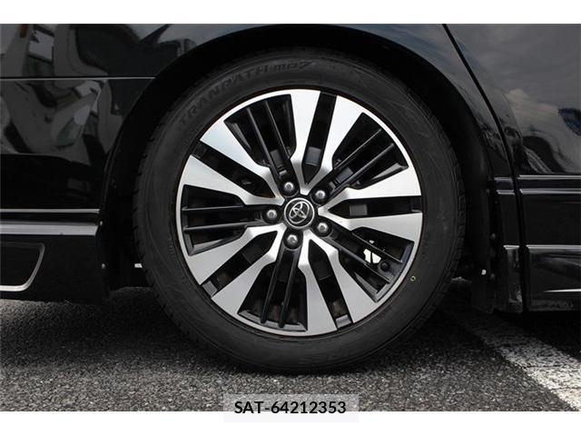 Toyota ALPHARD 2017-06 8373524-18