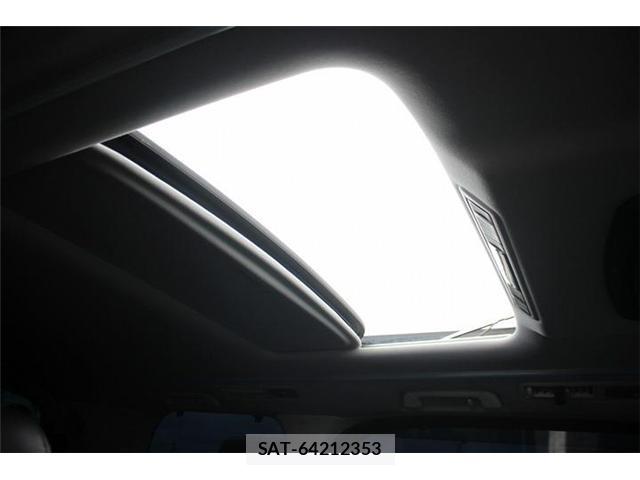 Toyota ALPHARD 2017-06 8373524-2