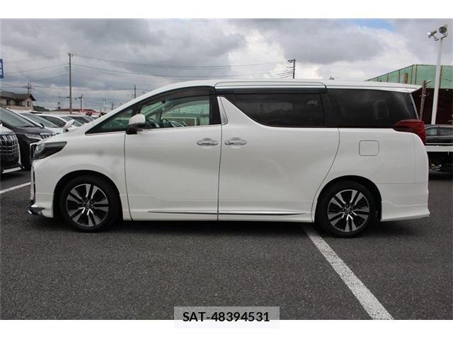 Toyota ALPHARD 2021-04 8373526-10