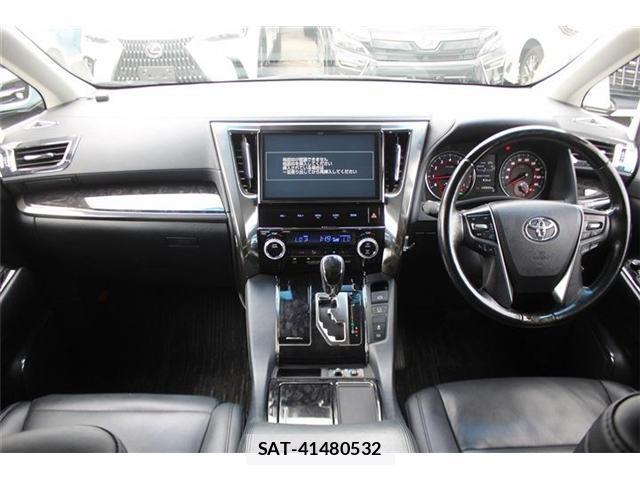 Toyota ALPHARD 2018-05 8373529-17