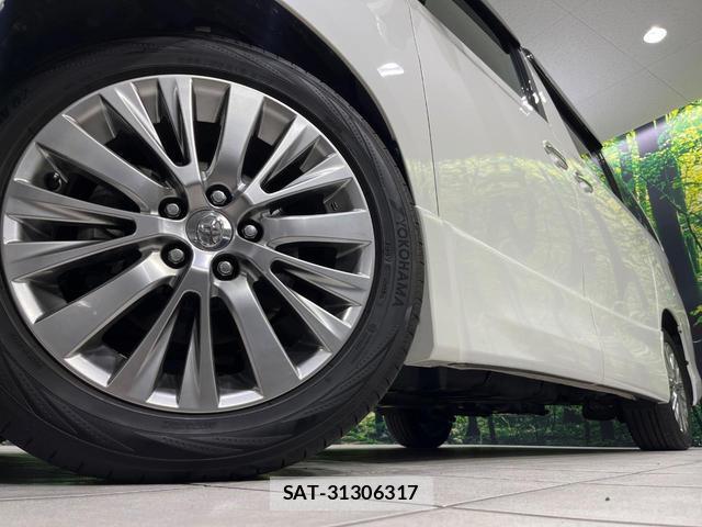 Toyota ALPHARD 2014-08 8373589-13