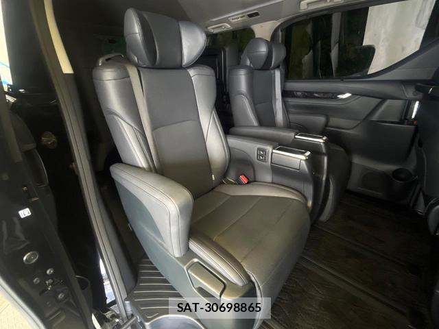 Toyota ALPHARD 2022-05 8373911-8
