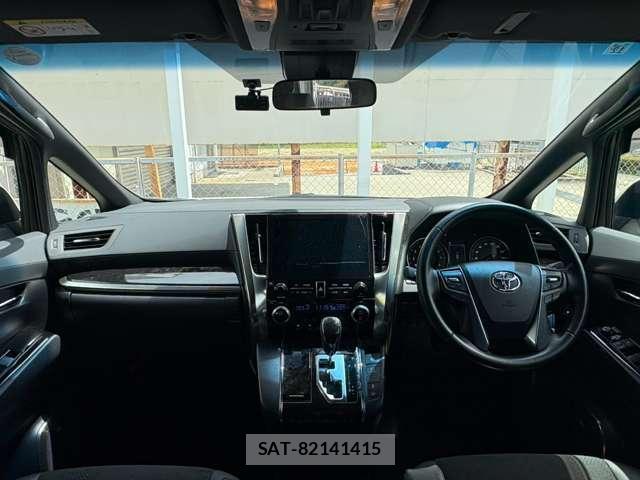 Toyota ALPHARD 2021-12 8373968-1