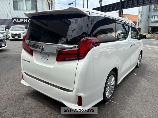 Toyota ALPHARD 2021-04 8373988-18
