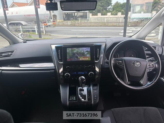 Toyota ALPHARD 2021-04 8373988-5