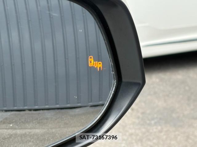 Toyota ALPHARD 2021-04 8373988-8