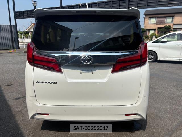 Toyota ALPHARD 2021-08 8373991-16