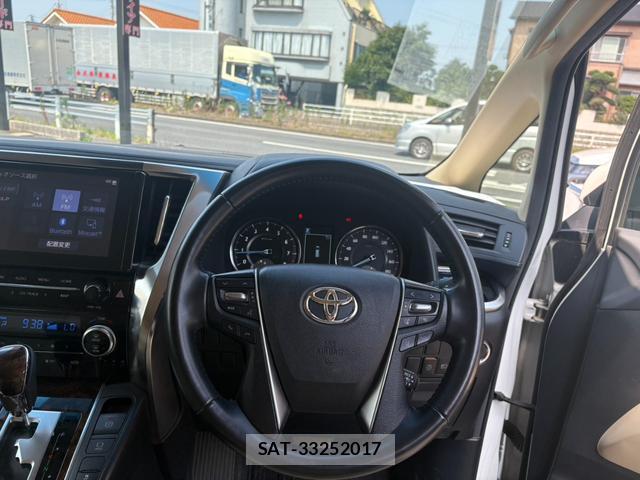 Toyota ALPHARD 2021-08 8373991-5