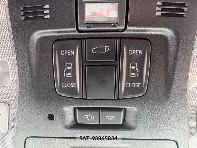 Toyota ALPHARD 2018-06 8373995-14