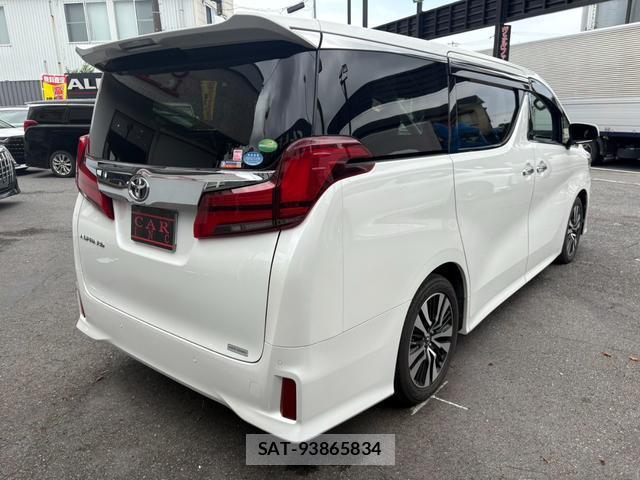 Toyota ALPHARD 2018-06 8373995-17