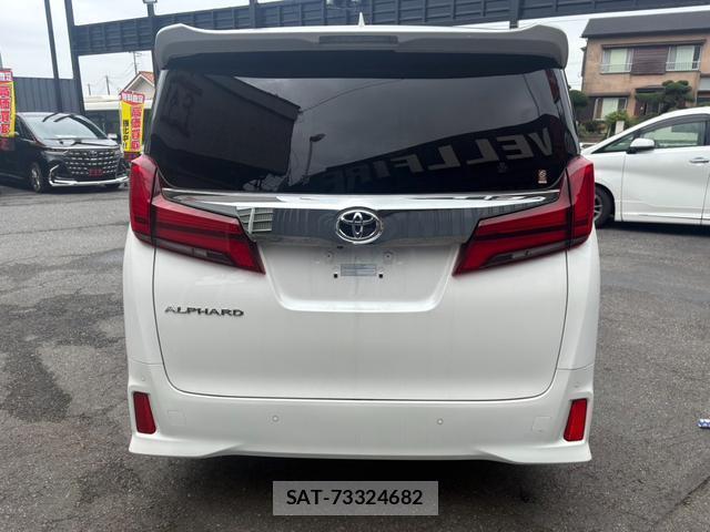 Toyota ALPHARD 2021-08 8373999-17