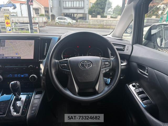 Toyota ALPHARD 2021-08 8373999-5
