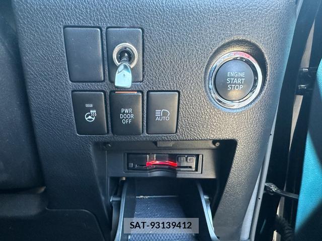 Toyota ALPHARD 2021-05 8374003-12