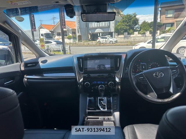 Toyota ALPHARD 2021-05 8374003-18