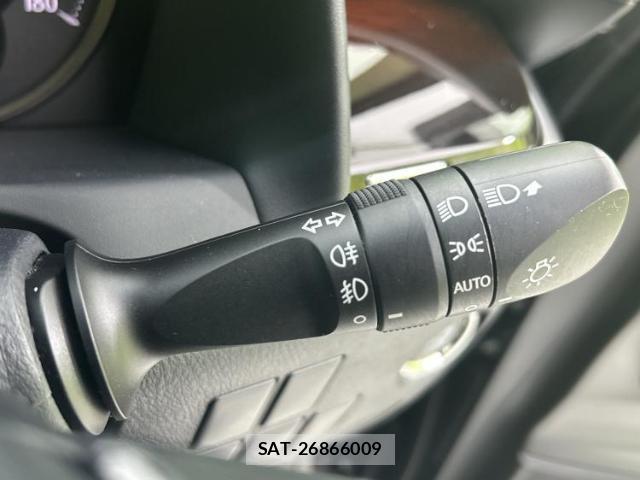 Toyota ALPHARD 2015-04 8374144-16