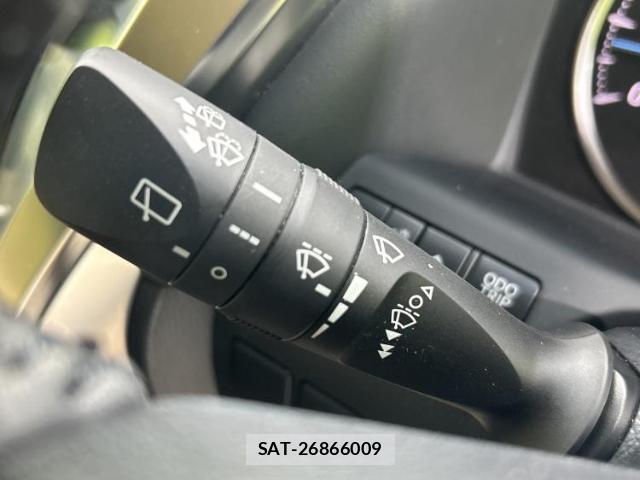 Toyota ALPHARD 2015-04 8374144-17