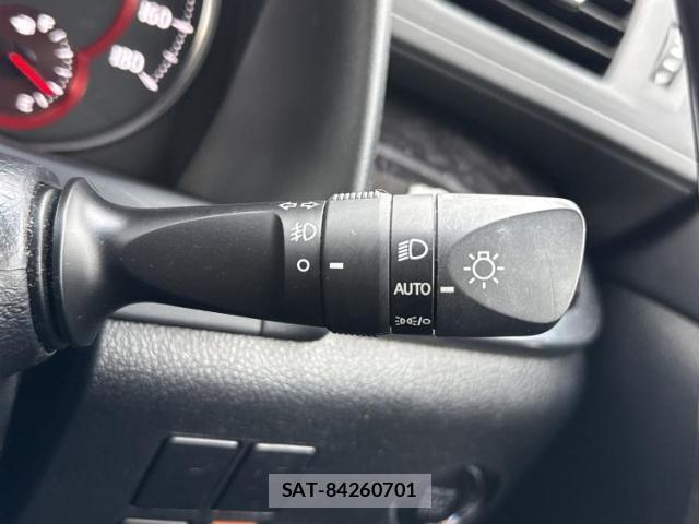 Toyota ALPHARD 2021-05 8374212-13