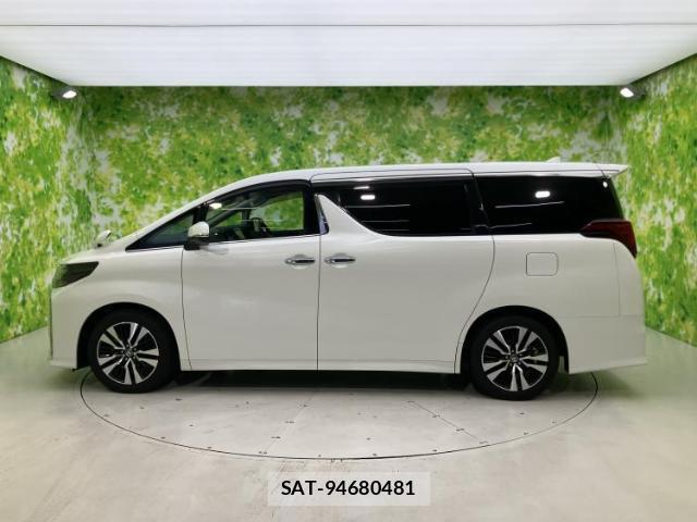 Toyota ALPHARD 2022-06 8374241-1