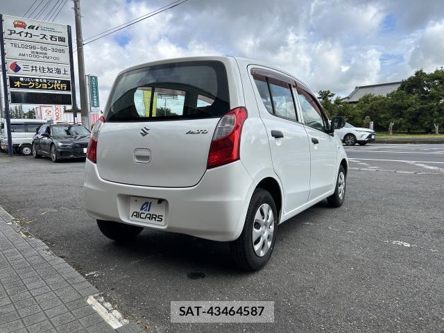 Suzuki ALTO 2011-05 8373325-13